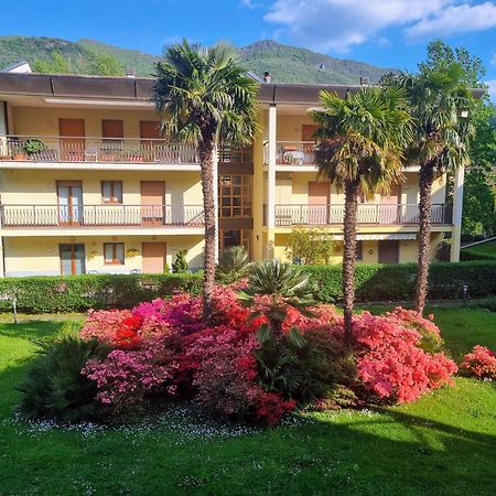 Residenza Lago Sereno Porto Ceresio Exteriér fotografie