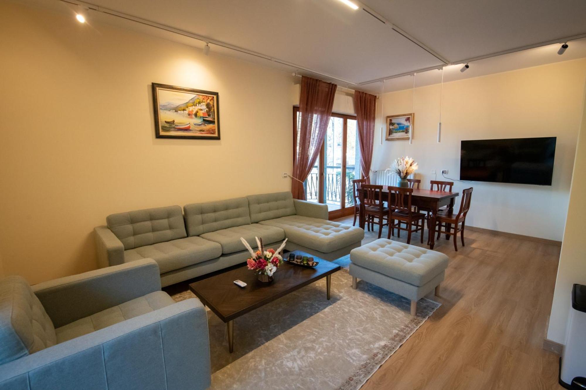 Residenza Lago Sereno Porto Ceresio Exteriér fotografie